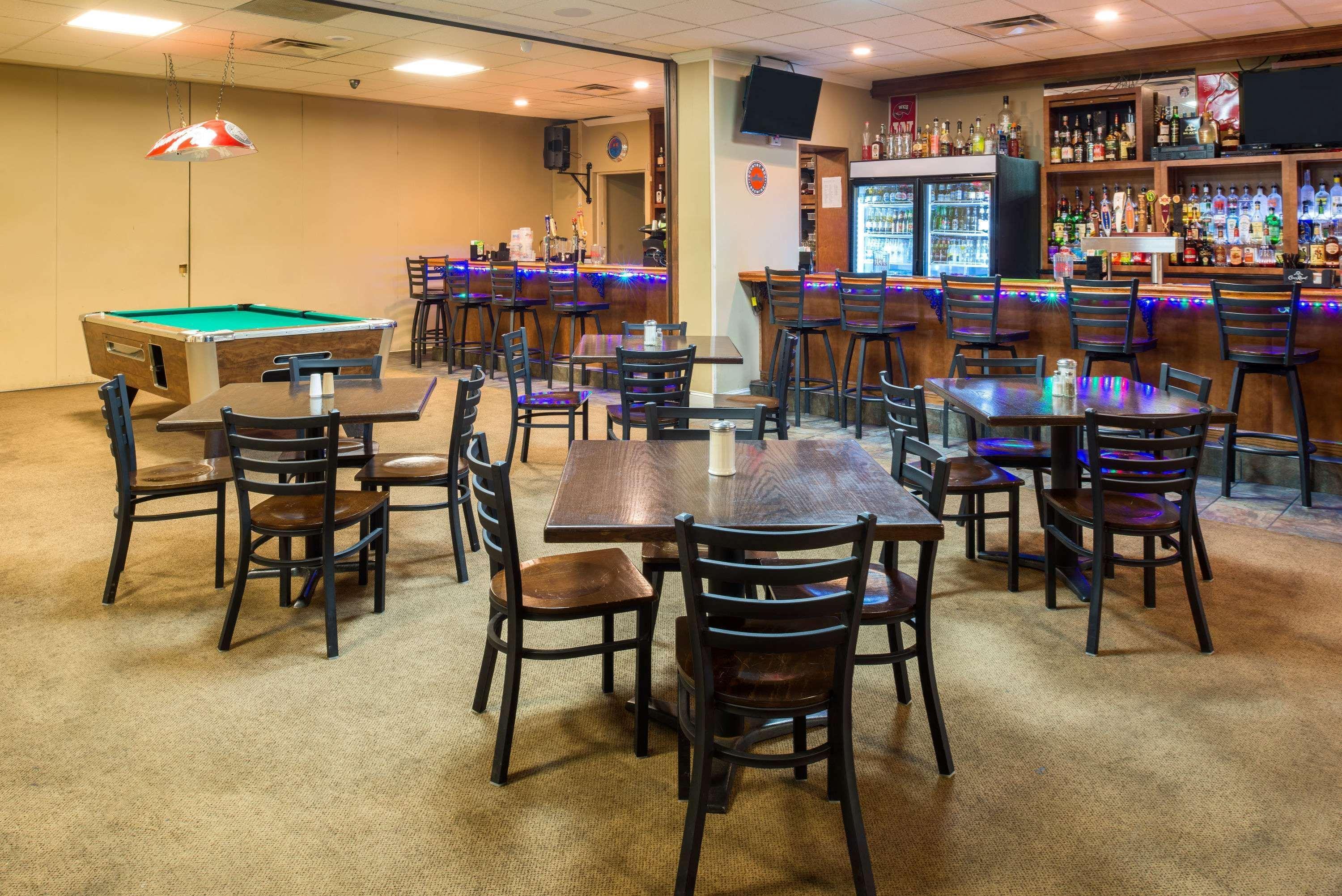 Ramada By Wyndham Bowling Green Bagian luar foto