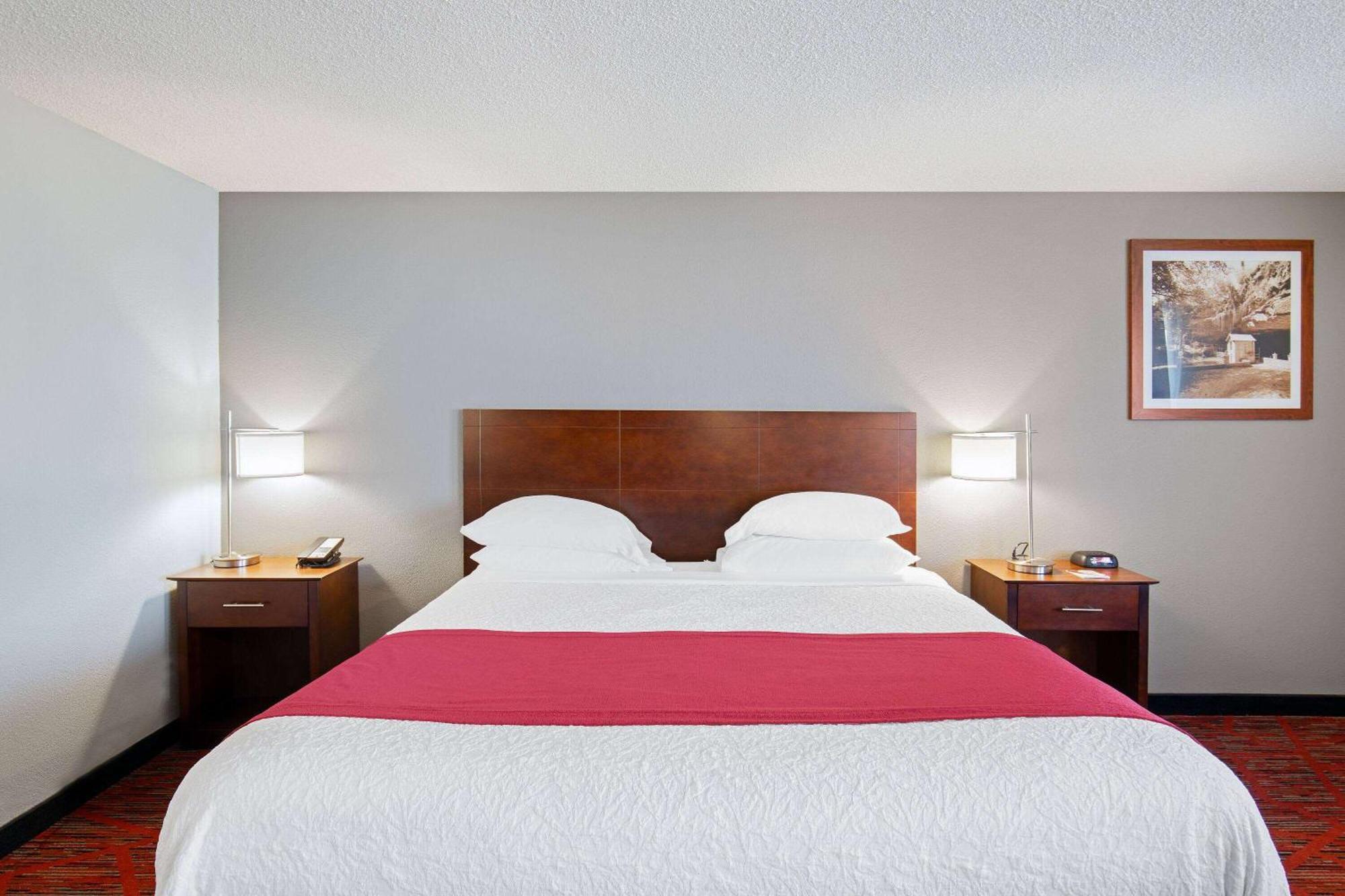 Ramada By Wyndham Bowling Green Bagian luar foto
