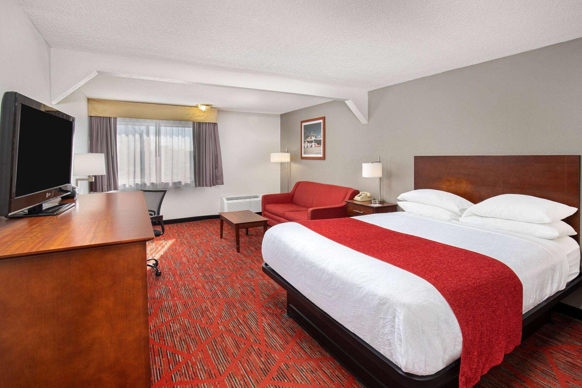 Ramada By Wyndham Bowling Green Bagian luar foto